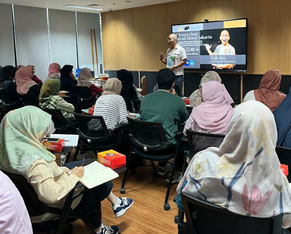 Strategi Membaca Nyaring Yang Kreatif Dan Interaktif